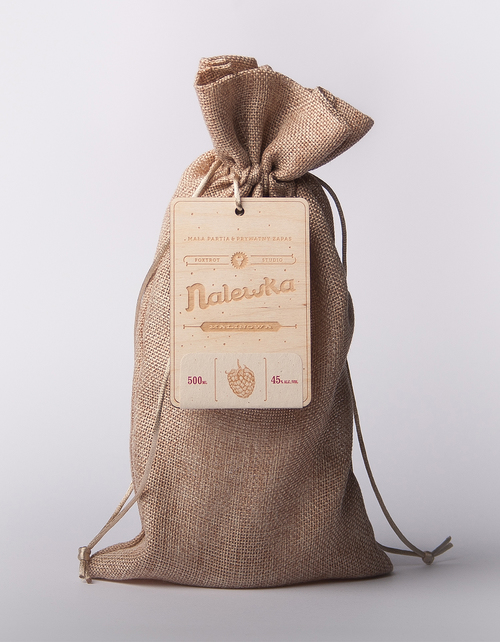 波蘭nalewka 保健飲料包裝設(shè)計(jì)-上海包裝設(shè)計(jì)公司國外包裝設(shè)計(jì)佳作推薦-外袋設(shè)計(jì)