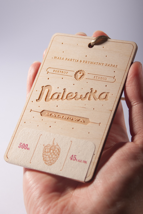 波蘭nalewka 保健飲料包裝設(shè)計(jì)-上海包裝設(shè)計(jì)公司國外包裝設(shè)計(jì)-標(biāo)牌設(shè)計(jì)