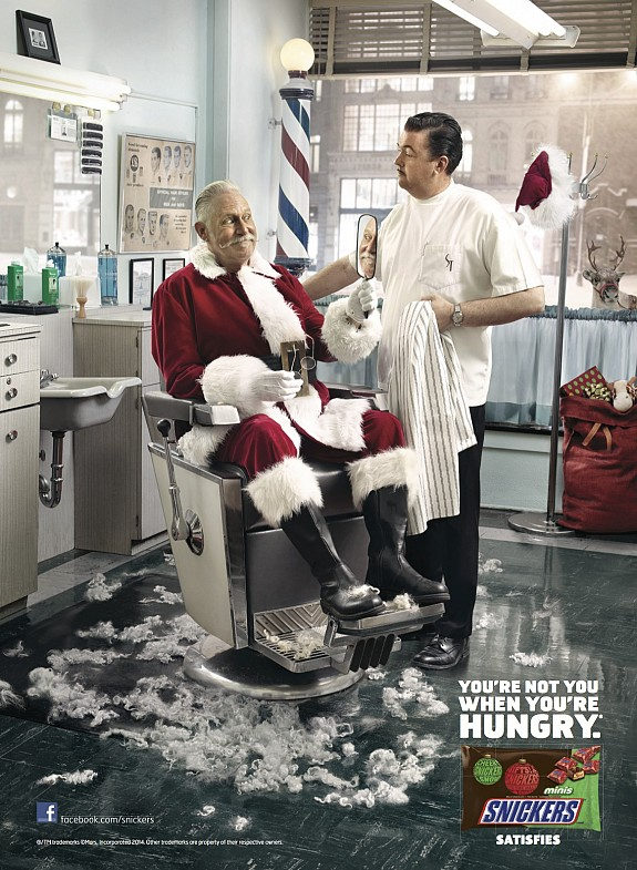 尚略廣告上海廣告設(shè)計公司分享：士力架圣誕平面廣告創(chuàng)意設(shè)計