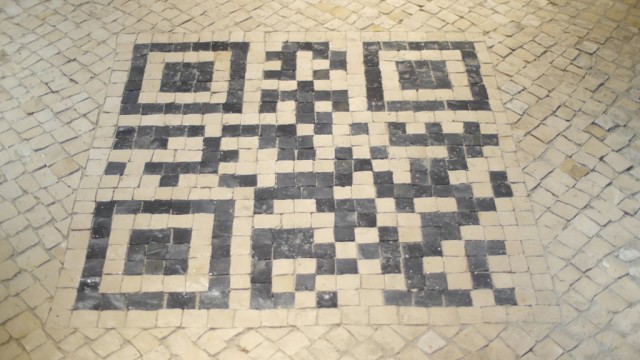 鵝卵石二維碼營銷——有創(chuàng)意的葡萄牙旅游互動營銷——尚略廣告 上海知名品牌策劃與廣告設計公司