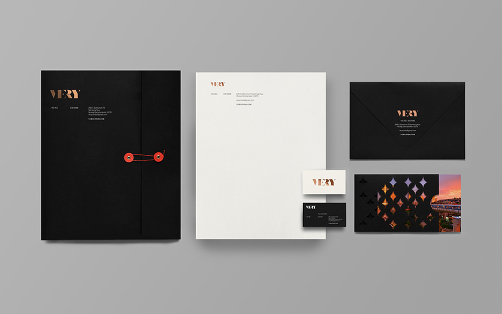 61.Y高端住宅地產(chǎn)標(biāo)志設(shè)計(jì)形象設(shè)計(jì)——尚略品牌策劃與廣告設(shè)計(jì)公司 61.Y高端住宅地產(chǎn)標(biāo)志設(shè)計(jì)形象設(shè)計(jì)——尚略品牌策劃與廣告設(shè)計(jì)公司