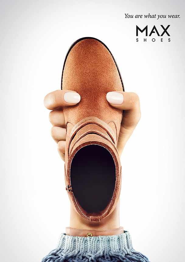 上海廣告設(shè)計公司——MAX Shoes 麥斯鞋業(yè)鞋子平面廣告創(chuàng)意設(shè)計——休閑翻皮皮鞋廣告