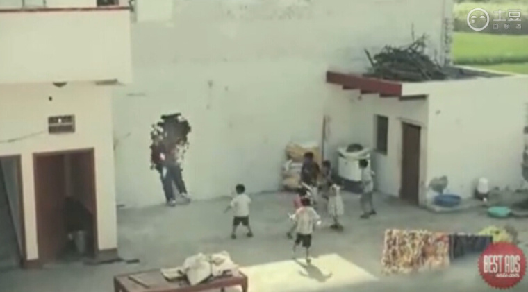 Ambuja水泥視頻廣告高個子篇-上海廣告策劃公司國視頻廣告欣賞2