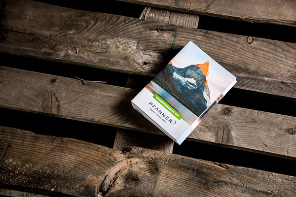 PFANNER 戶外登山服飾裝備品牌宣傳畫(huà)冊(cè)產(chǎn)品目錄手冊(cè)設(shè)計(jì)-上海宣傳冊(cè)設(shè)計(jì)公司欣賞1
