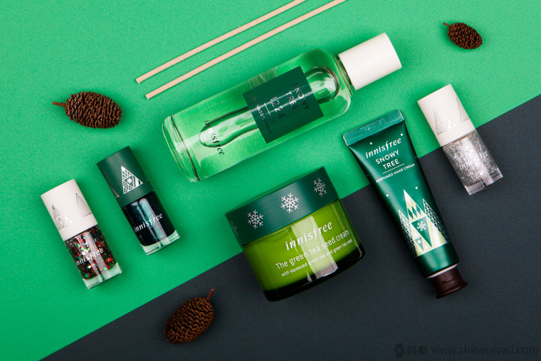 3上海包裝設(shè)計公司-韓國 Innisfree 女性化妝品護(hù)膚品品牌圣誕節(jié)日裝包裝設(shè)計 3上海包裝設(shè)計公司-韓國 Innisfree 女性化妝品護(hù)膚品品牌圣誕節(jié)日裝包裝設(shè)計