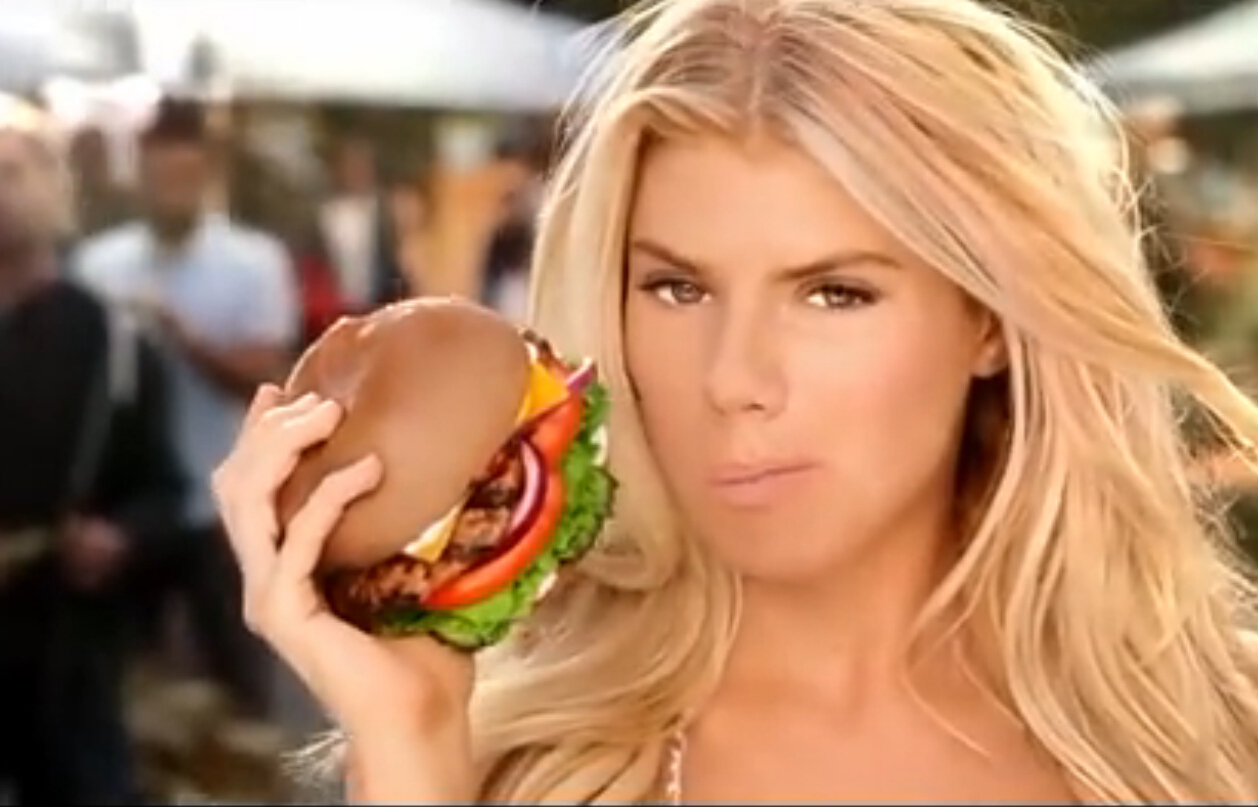 上海廣告策劃公司尚略廣告佳作分享：So Natural 漢堡廣告“性感全裸尤物”篇2