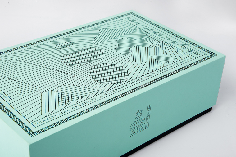 顏查理烏龍茶茶葉傳統(tǒng)正味鐵觀音禮盒裝包裝設(shè)計-上海包裝設(shè)計公司6 顏查理烏龍茶茶葉傳統(tǒng)正味鐵觀音禮盒裝包裝設(shè)計-上海包裝設(shè)計公司6