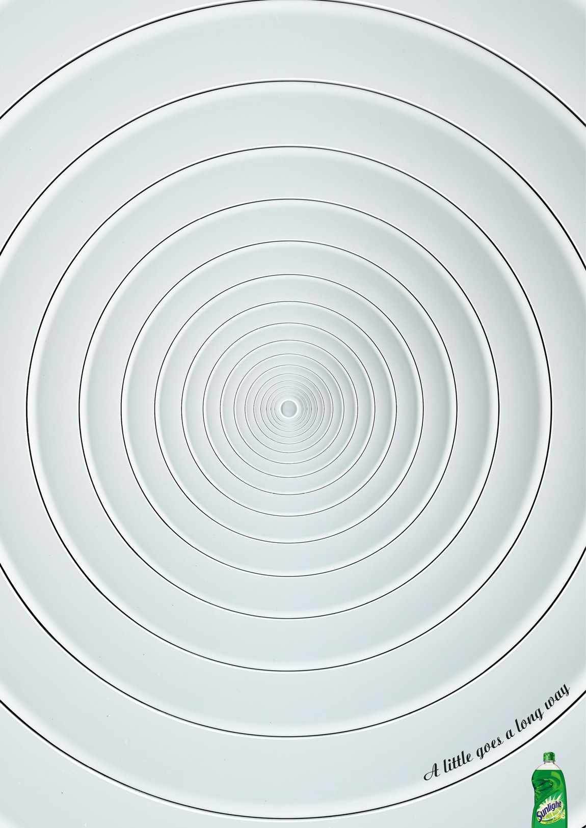 尚略上海廣告設(shè)計(jì)公司佳作分享Sunlight 廚具清洗劑平面廣告創(chuàng)意設(shè)計(jì)1-盤子篇