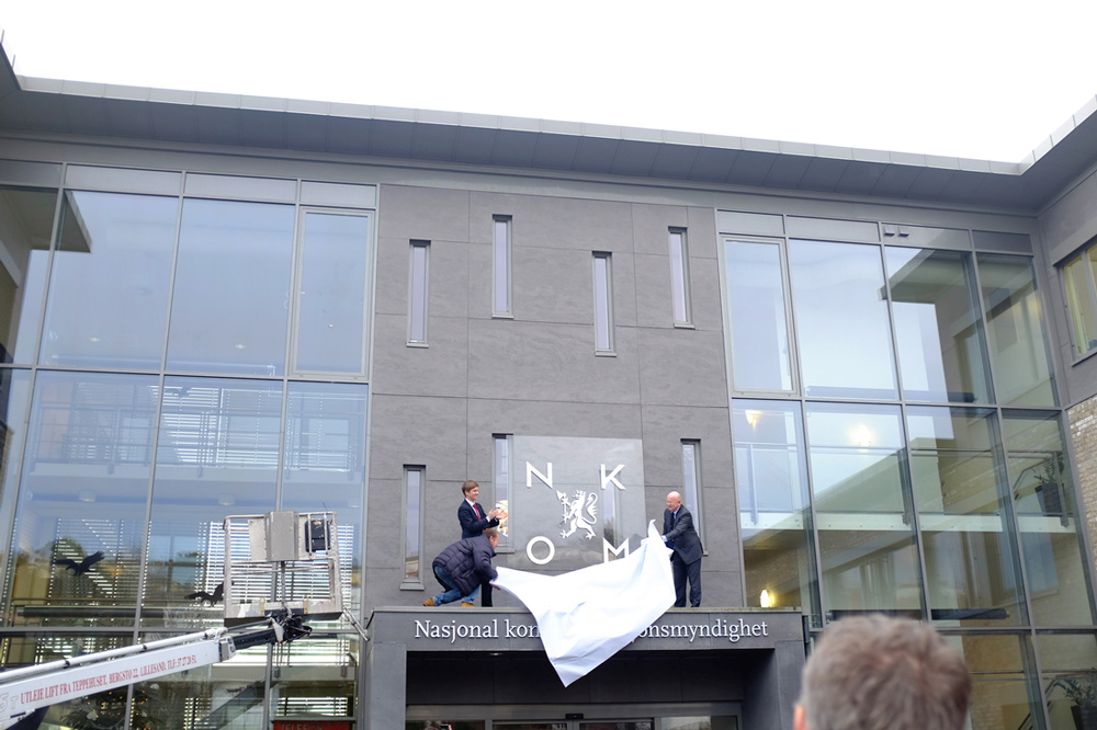 上海標(biāo)志設(shè)計(jì)公司尚略廣告分享：挪威Norwegian通信管理局標(biāo)志設(shè)計(jì)品牌設(shè)計(jì)5