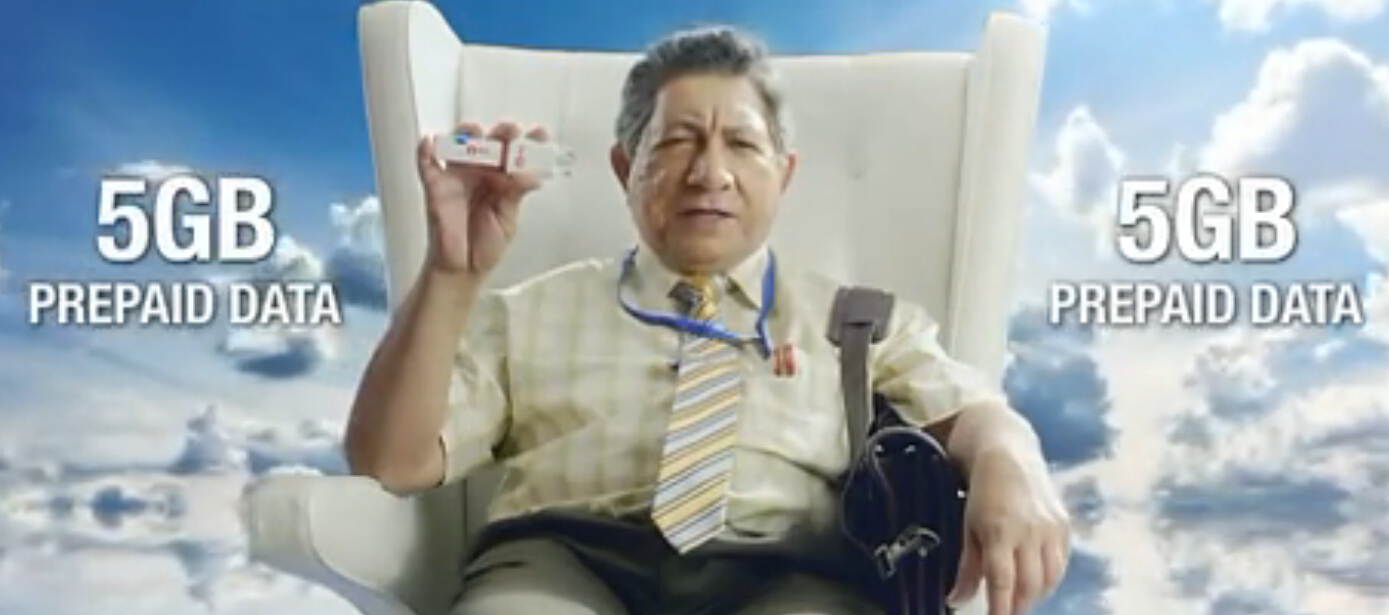 上海廣告策劃公司國外廣告欣賞MTS無線網(wǎng)卡internet寶貝搞笑廣告上帝篇2