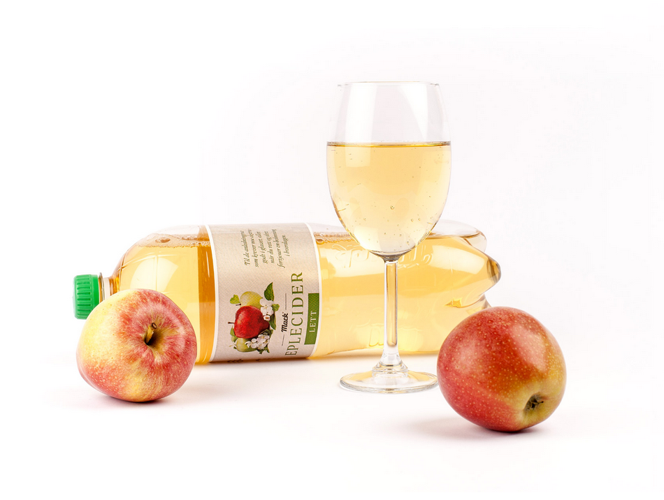 bynorth 蘋果汁飲料包裝設(shè)計(jì)圖片-上海包裝設(shè)計(jì)公司 http://www.907632.com/servicework.aspx?id=4