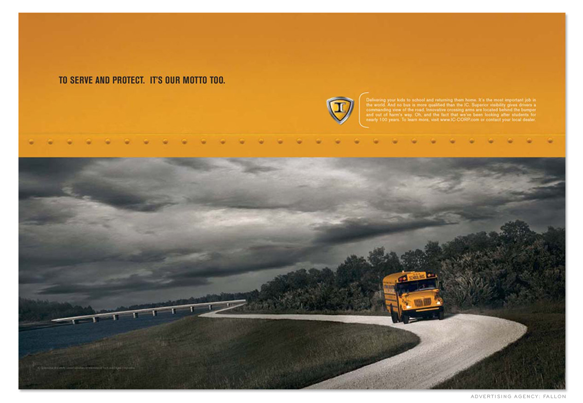 INTERNATIONAL卡車品牌標(biāo)志設(shè)計VI設(shè)計9