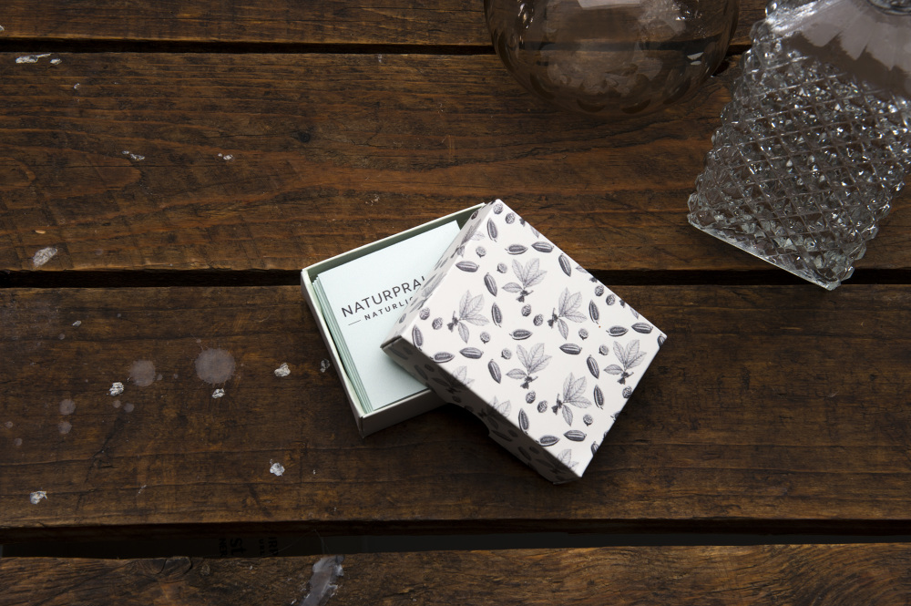 Naturpralinen 手工巧克力糖果手繪包裝設(shè)計(jì)4