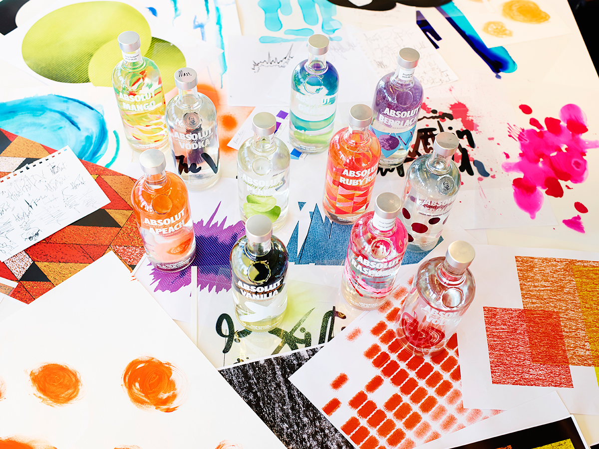 絕對伏特加酒涂鴉風(fēng)格包裝設(shè)計1