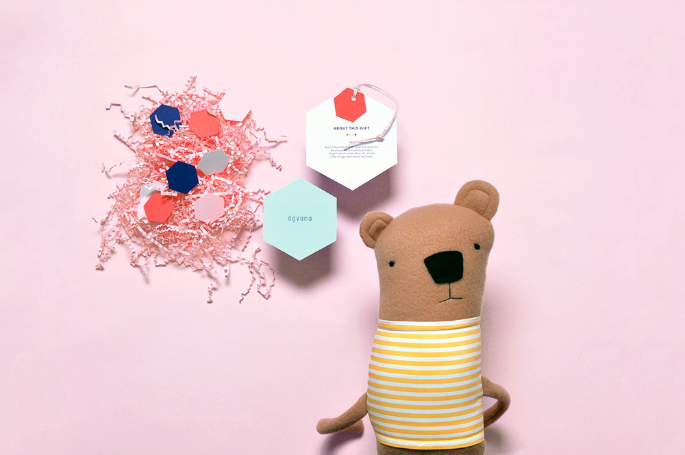 7.Davana 在線禮品網(wǎng)站品牌形象設(shè)計(jì)包裝設(shè)計(jì)