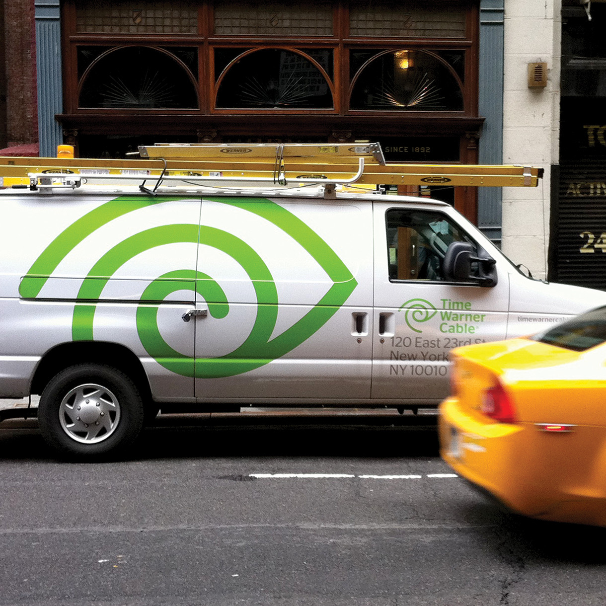 Time Warner Cable 時(shí)代華納有線電視企業(yè)標(biāo)志設(shè)計(jì)1