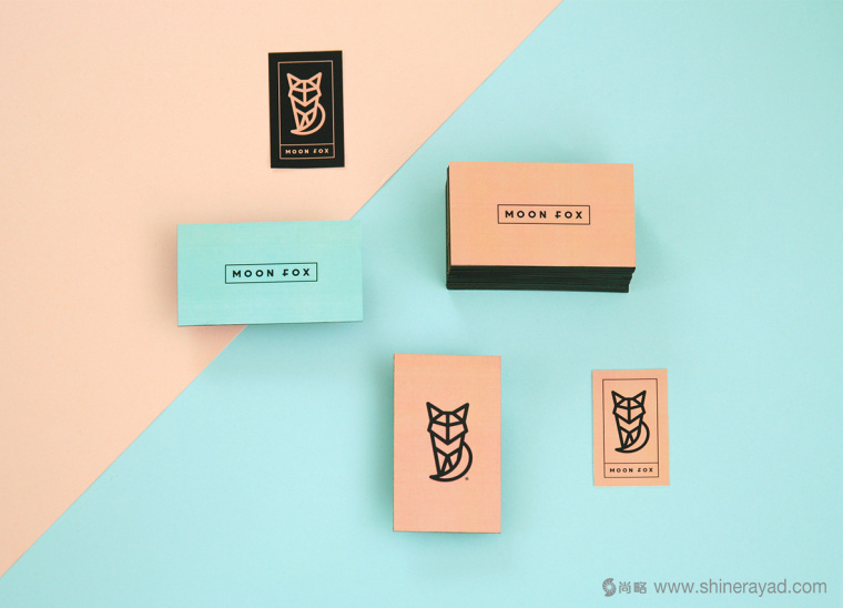 moon fox 月亮狐貍女性內(nèi)衣可愛動物L(fēng)OGO設(shè)計品牌VI形象設(shè)計-服飾標(biāo)簽設(shè)計5