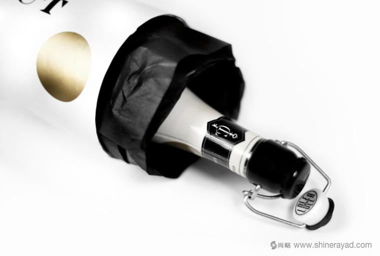 西班牙Lolea 氣泡酒包裝設(shè)計白金色系列-上海包裝設(shè)計公司5