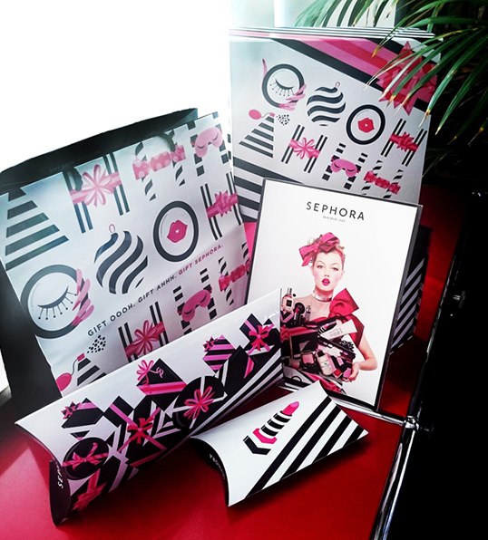 絲芙蘭化妝品2014年的節(jié)日包裝設(shè)計(jì)--上海包裝設(shè)計(jì)公司 絲芙蘭化妝品2014年的節(jié)日包裝設(shè)計(jì)--上海包裝設(shè)計(jì)公司