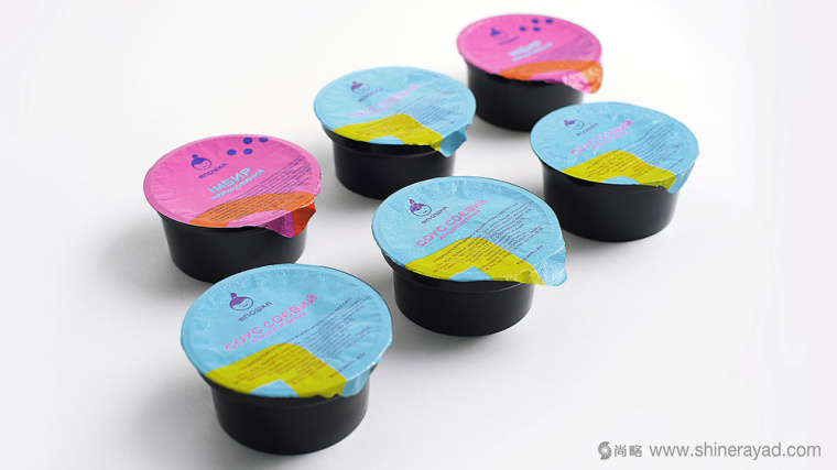 YAPOSHKA 外賣餐飲服務(wù)品牌形象視覺識別設(shè)計與外賣包裝盒設(shè)計 YAPOSHKA 外賣餐飲服務(wù)品牌形象視覺識別設(shè)計與外賣包裝盒設(shè)計