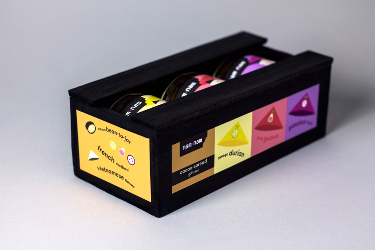 上海包裝設(shè)計(jì)公司欣賞:可愛(ài)兒童的越南namnam兒童巧克力包裝設(shè)計(jì)6 上海包裝設(shè)計(jì)公司欣賞:可愛(ài)兒童的越南namnam兒童巧克力包裝設(shè)計(jì)6