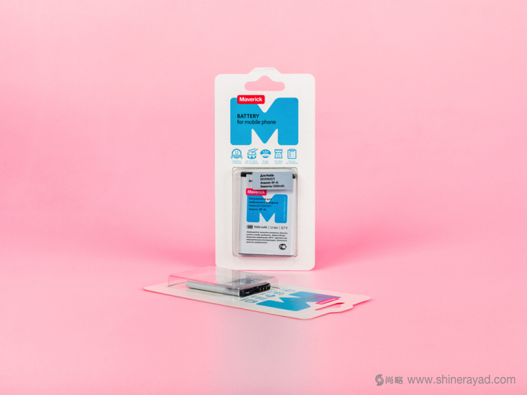 Maverick 智能手機(jī)充電線、手機(jī)耳機(jī)、數(shù)據(jù)線包、電池等移動(dòng)配件產(chǎn)品包裝設(shè)計(jì)3