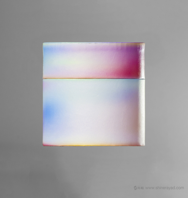 漸變色 Bombay Electric 服裝品牌視覺(jué)識(shí)別形象設(shè)計(jì)-上海品牌形象策劃設(shè)計(jì)公司5 漸變色 Bombay Electric 服裝品牌視覺(jué)識(shí)別形象設(shè)計(jì)-上海品牌形象策劃設(shè)計(jì)公司5