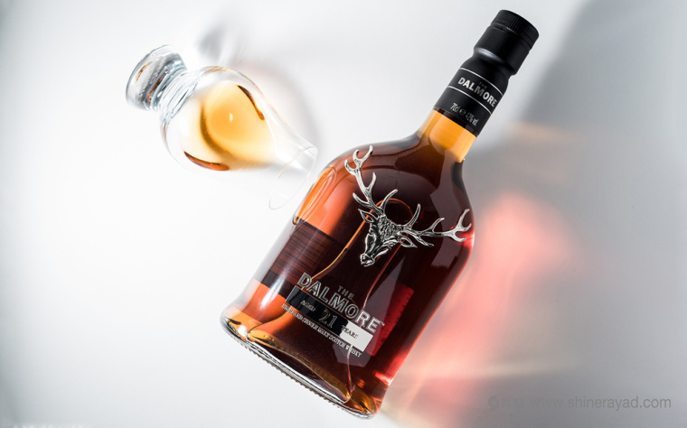 DALMORE 品牌威士忌酒瓶造型設(shè)計(jì)與包裝設(shè)計(jì)-上海包裝設(shè)計(jì)公司設(shè)計(jì)欣賞3 DALMORE 品牌威士忌酒瓶造型設(shè)計(jì)與包裝設(shè)計(jì)-上海包裝設(shè)計(jì)公司設(shè)計(jì)欣賞3