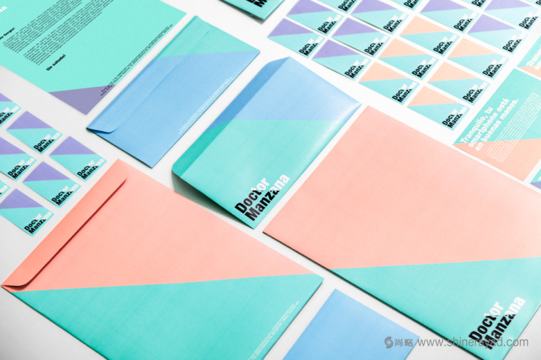 DOCTOR MANZANA 手機(jī)配件配飾產(chǎn)品包裝設(shè)計(jì)-上海包裝設(shè)計(jì)公司收藏6 DOCTOR MANZANA 手機(jī)配件配飾產(chǎn)品包裝設(shè)計(jì)-上海包裝設(shè)計(jì)公司收藏6