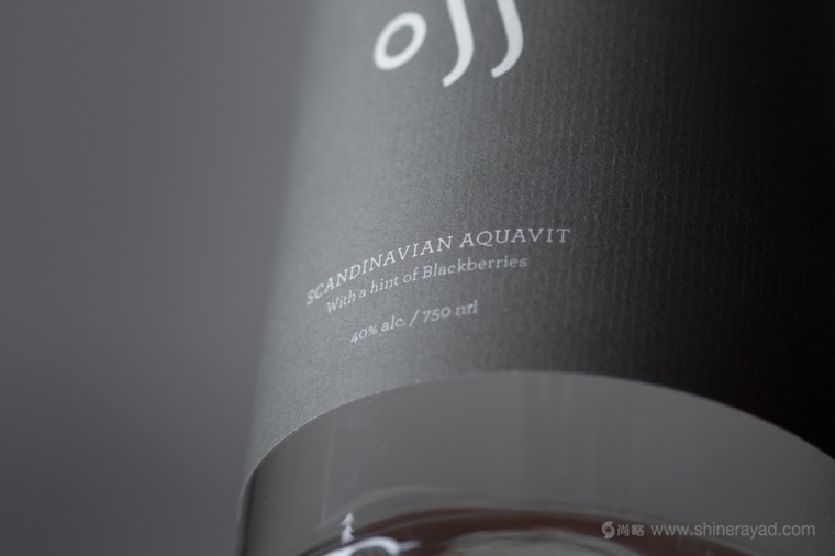 OSS 白蘭地酒包裝設(shè)計(jì)欣賞-上海包裝設(shè)計(jì)公司設(shè)計(jì)研究6 OSS 白蘭地酒包裝設(shè)計(jì)欣賞-上海包裝設(shè)計(jì)公司設(shè)計(jì)研究6