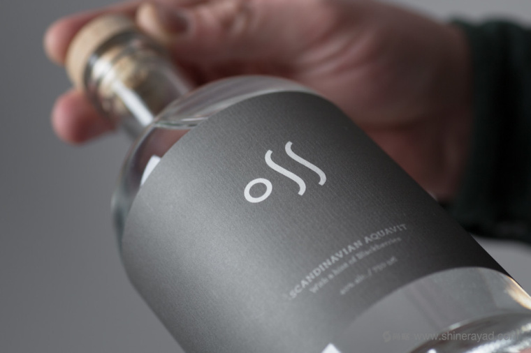 OSS 白蘭地酒包裝設(shè)計(jì)欣賞-上海包裝設(shè)計(jì)公司設(shè)計(jì)研究8 OSS 白蘭地酒包裝設(shè)計(jì)欣賞-上海包裝設(shè)計(jì)公司設(shè)計(jì)研究8