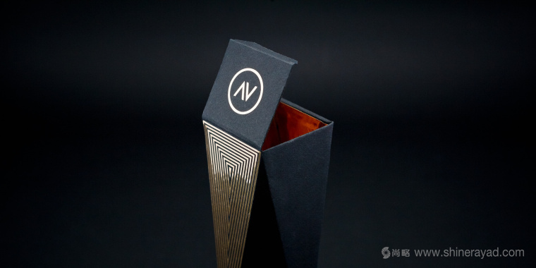 FRAGRANCE FACES 香水包裝設(shè)計香水瓶切面造型設(shè)計-上海包裝設(shè)計公司2