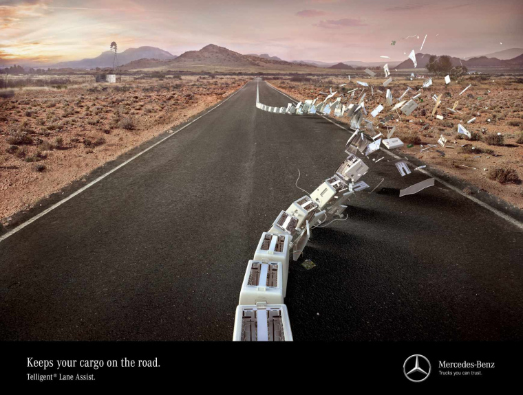 奔馳汽車車道智能保持系統(tǒng)平面創(chuàng)意廣告設計-上海廣告設計公司2 奔馳汽車車道智能保持系統(tǒng)平面創(chuàng)意廣告設計-上海廣告設計公司2