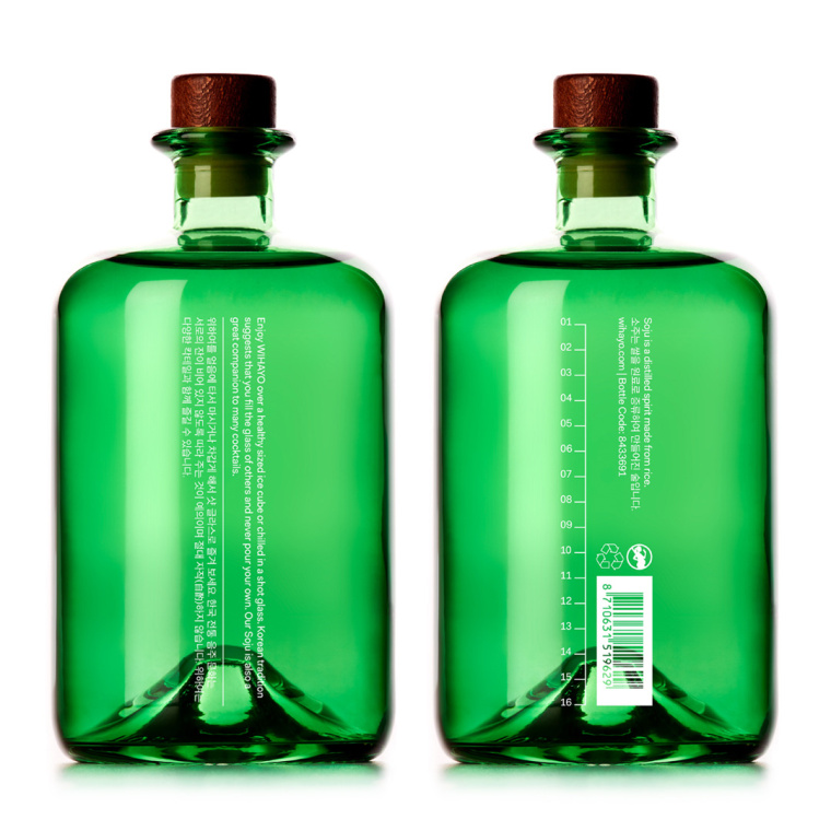 WIHAYO 杜松子酒新品牌梅花形logo設計與綠色瓶裝包裝設計 WIHAYO 杜松子酒新品牌梅花形logo設計與綠色瓶裝包裝設計