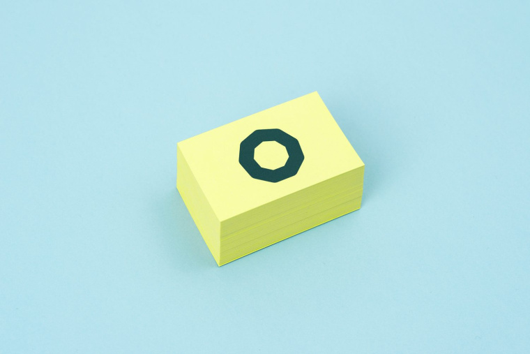 銀行品牌Holvi視覺形象VI設(shè)計(jì)，被圓角軟化的多邊形創(chuàng)意