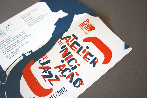 突出插圖的宣傳冊三折頁設(shè)計-上海宣傳冊設(shè)計公司 突出插圖的宣傳冊三折頁設(shè)計-上海宣傳冊設(shè)計公司