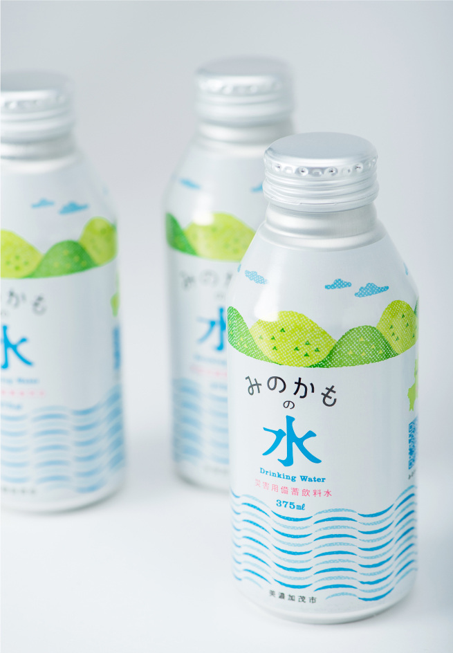 美濃加茂水包裝設(shè)計(jì)與海報(bào)設(shè)計(jì)-上海包裝設(shè)計(jì)公司分享