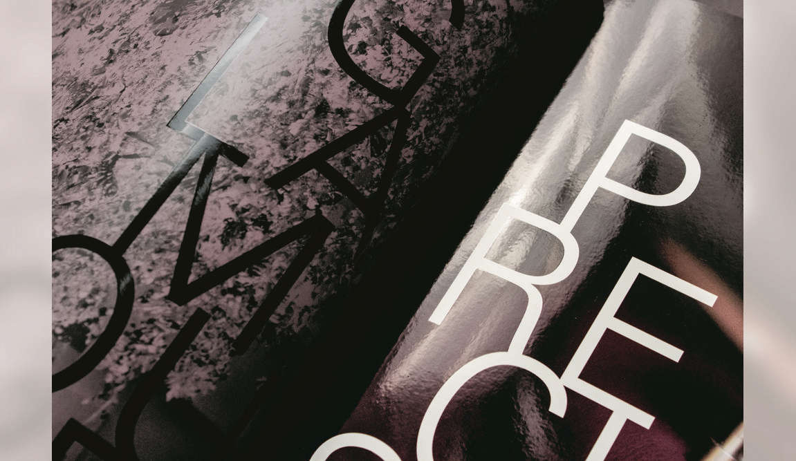 HUGO BOSS年度報告創(chuàng)意畫冊設(shè)計-上海畫冊設(shè)計公司-上海品牌設(shè)計公司