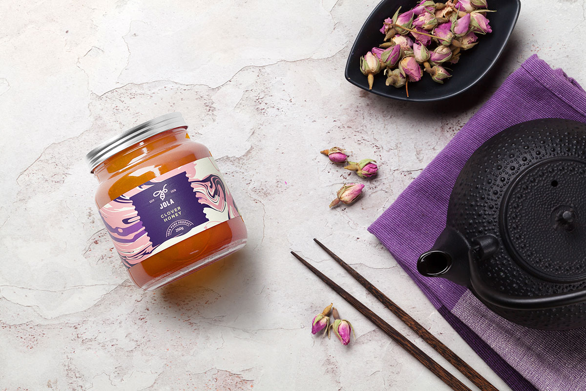 年輕蜂蜜品牌“JOLA”品牌形象設(shè)計(jì)--蜂蜜深加工產(chǎn)品包裝設(shè)計(jì)