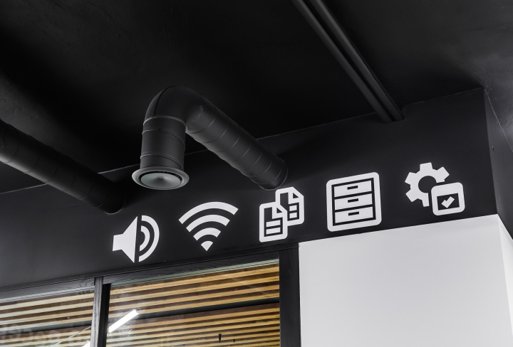 Droids On Roids 黃色閃電和曲折主題辦公室室內(nèi)空間設(shè)計(jì)項(xiàng)目-隱私和舒適的會議 Droids On Roids 黃色閃電和曲折主題辦公室室內(nèi)空間設(shè)計(jì)項(xiàng)目-隱私和舒適的會議