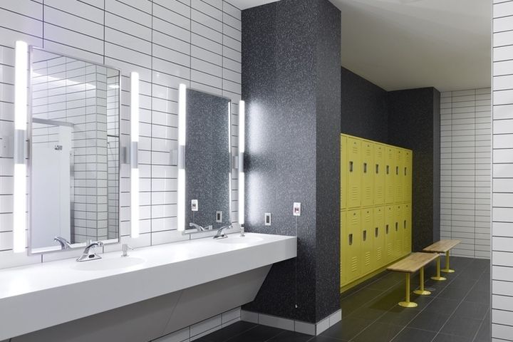 Dealer Tyre 輪胎經(jīng)銷商辦公室裝修設(shè)計-上海品牌設(shè)計空間設(shè)計公司 Dealer Tyre 輪胎經(jīng)銷商辦公室裝修設(shè)計-上海品牌設(shè)計空間設(shè)計公司