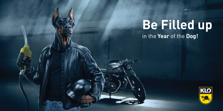 KLO 加油站狗年平面創(chuàng)意廣告“充滿狗的一年”上海廣告設(shè)計公司