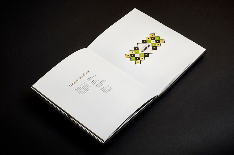 Nuceria Group 國(guó)外酒文化宣傳畫(huà)冊(cè)設(shè)計(jì)“瓶子里的故事”-溫斯頓邱吉爾和香檳 Nuceria Group 國(guó)外酒文化宣傳畫(huà)冊(cè)設(shè)計(jì)“瓶子里的故事”-溫斯頓邱吉爾和香檳