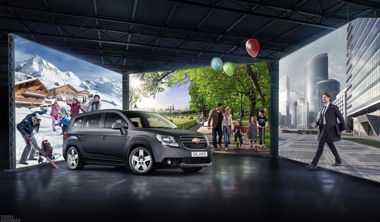 上海海報設(shè)計公司欣賞：奇幻的汽車創(chuàng)意海報設(shè)計