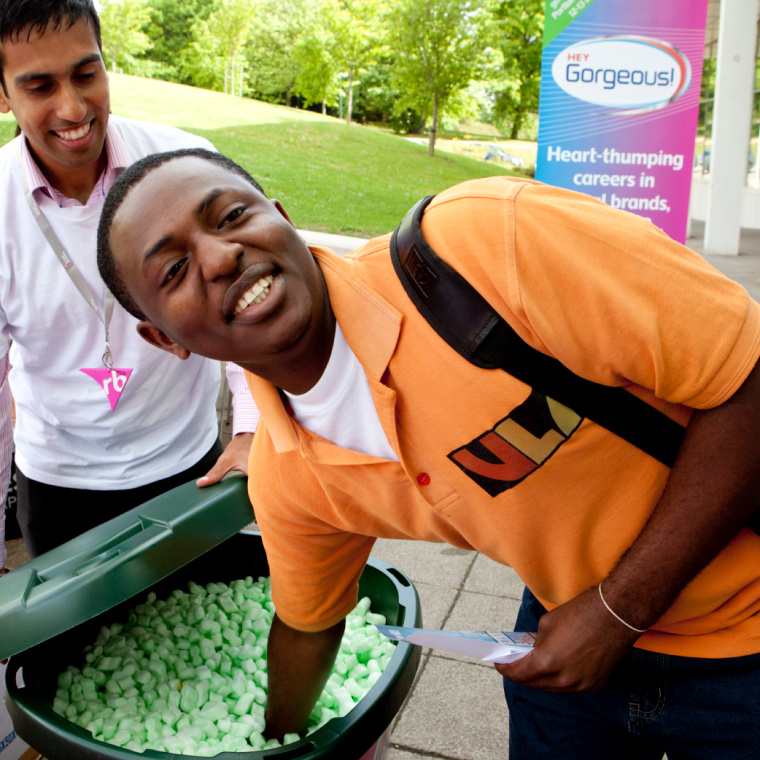 RB避孕套校園職位招聘推廣活動策劃設(shè)計及執(zhí)行