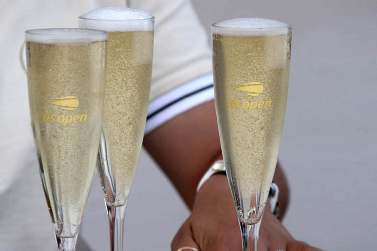 超速飛行的網(wǎng)球，美國網(wǎng)球公開賽新logo設(shè)計(jì)-品牌形象設(shè)計(jì)