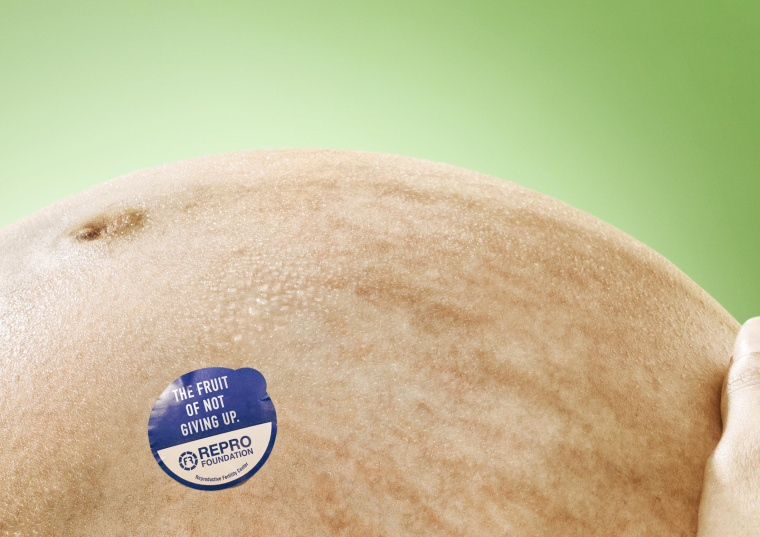 REPRO 公益基金會(huì)鼓勵(lì)生育創(chuàng)意平面廣告設(shè)計(jì)“不放棄的果實(shí)-蜜瓜”篇