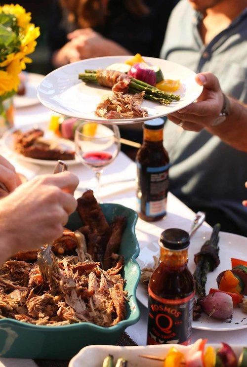 Kosmos Q專業(yè)燒烤餐飲與用品品牌視覺識(shí)別VIS設(shè)計(jì),圍繞Q字母的設(shè)計(jì) Kosmos Q專業(yè)燒烤餐飲與用品品牌視覺識(shí)別VIS設(shè)計(jì),圍繞Q字母的設(shè)計(jì)