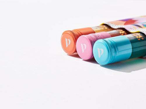 鮮艷、繽紛、有趣的Luxerose雞尾酒包裝設計插畫設計