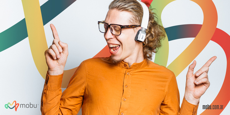 Mobu手機(jī)與移動配件零售連鎖店品牌logo設(shè)計,動感的漸變色線條M字母logo